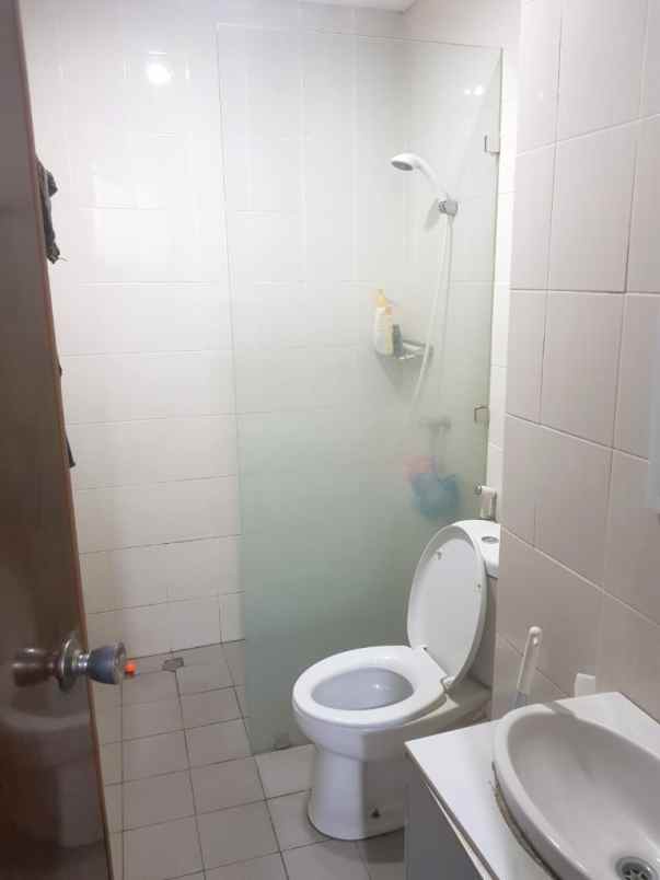 dijual apartemen apartemen grand icon caman