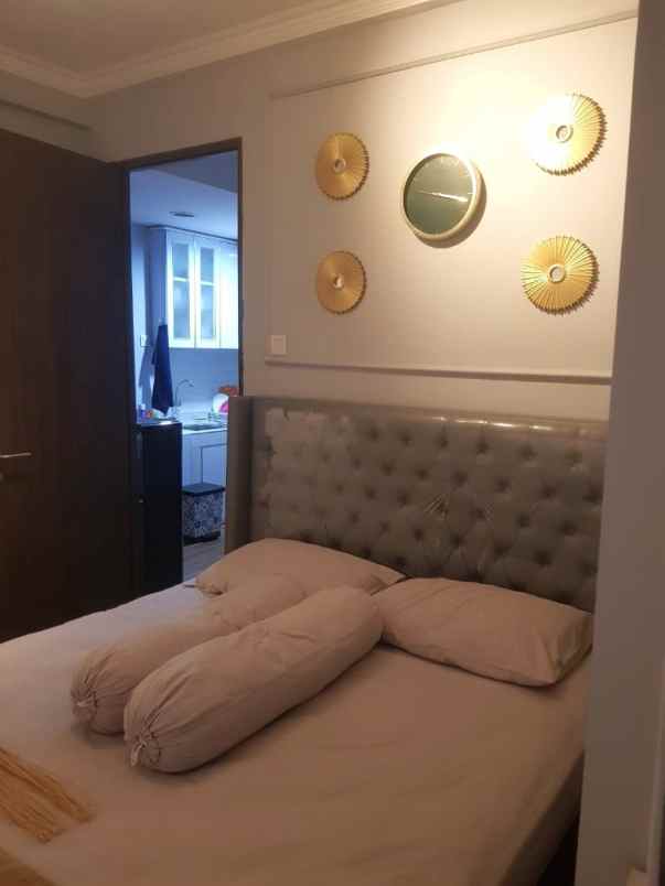 dijual apartemen apartemen grand icon caman