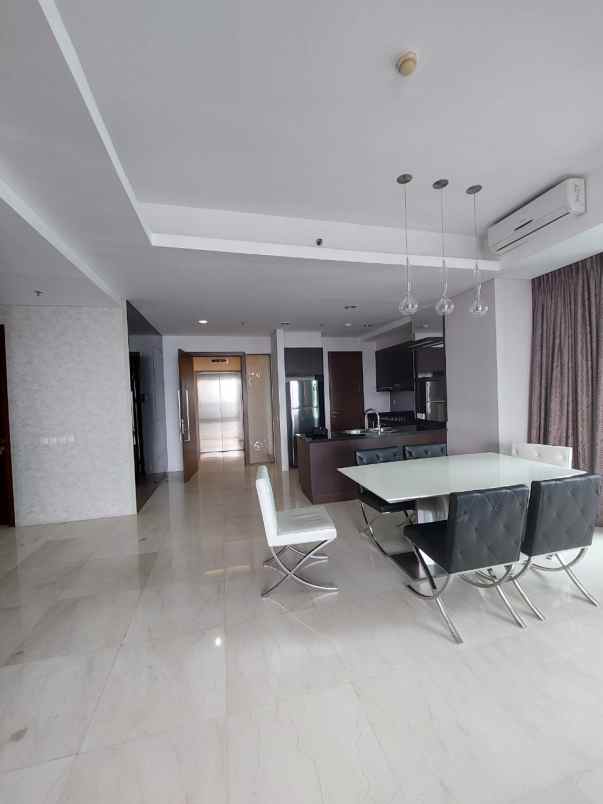 dijual apartemen mewah jakarta selatan private lift