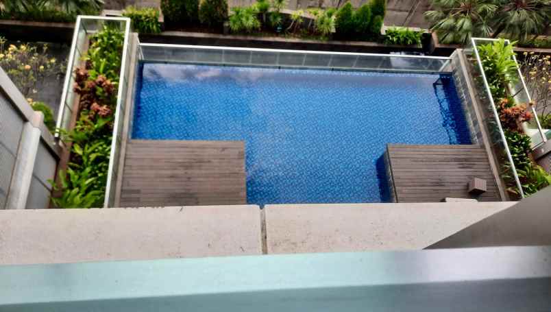 dijual apartemen mewah jakarta selatan private lift