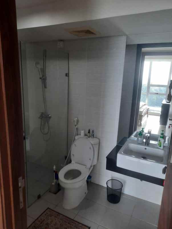 dijual apartemen mewah jakarta selatan private lift