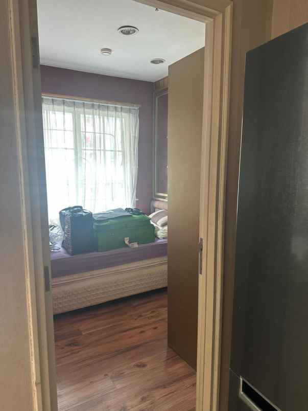 dijual apartemen moi kelapa gading