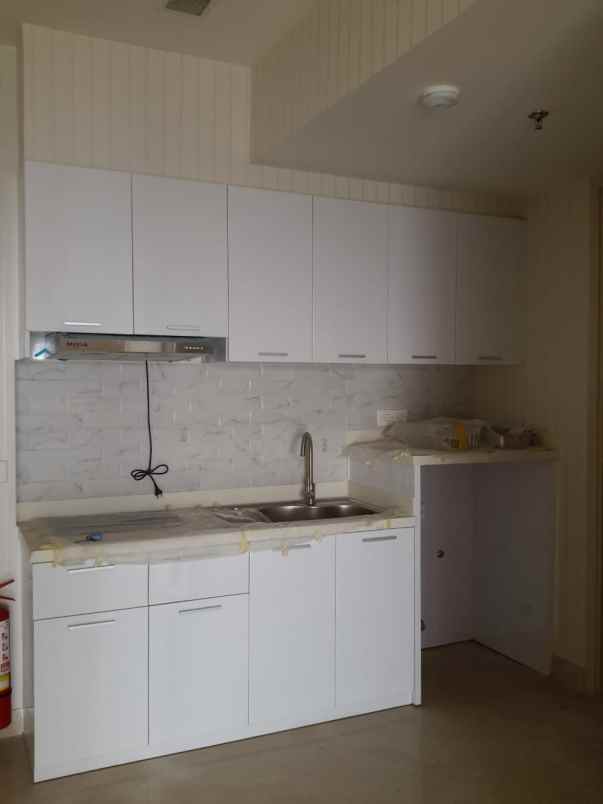 dijual apartemen one icon tunjungan plaza