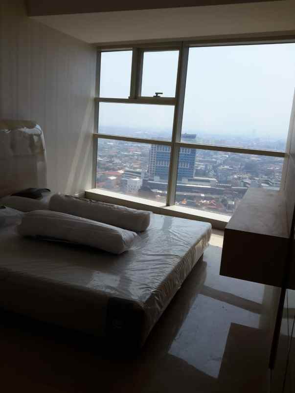 dijual apartemen one icon tunjungan plaza