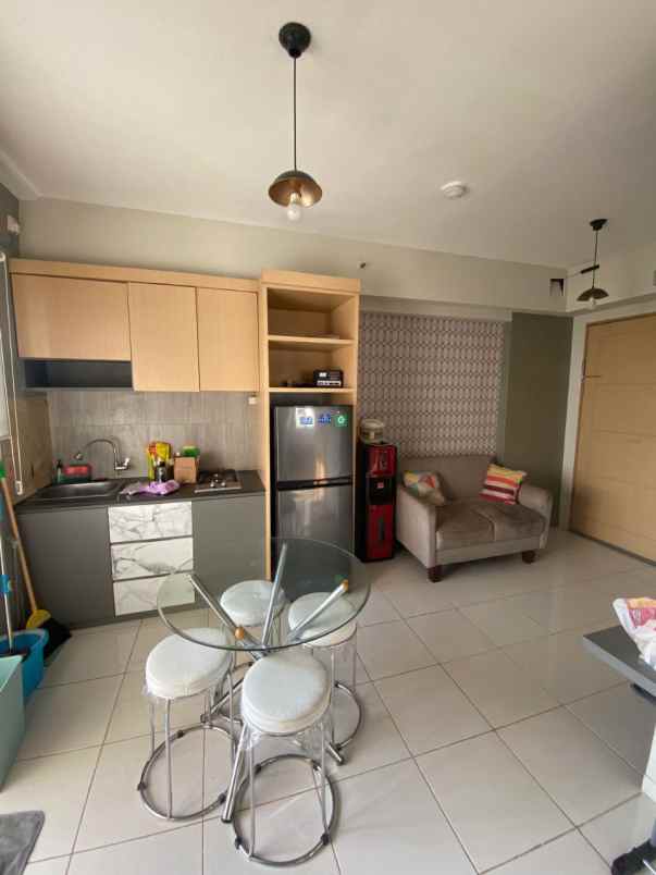 dijual apartemen pakuwon city