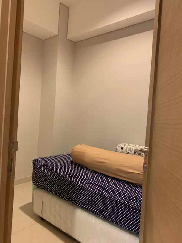 dijual apartemen taman anggrek residence