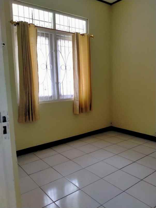 dijual cepat rumah siap huni di cipageran cimahi utara