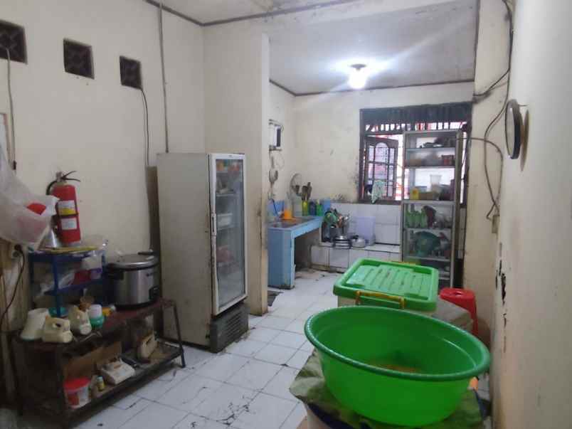 dijual disewakan workshop rumah strategis di jagakarsa