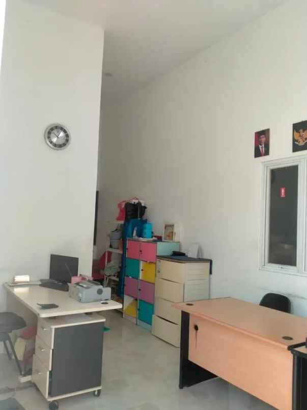 dijual gudang domas menganti surabaya