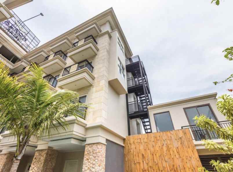 dijual hotel ji blambangan kuta kec