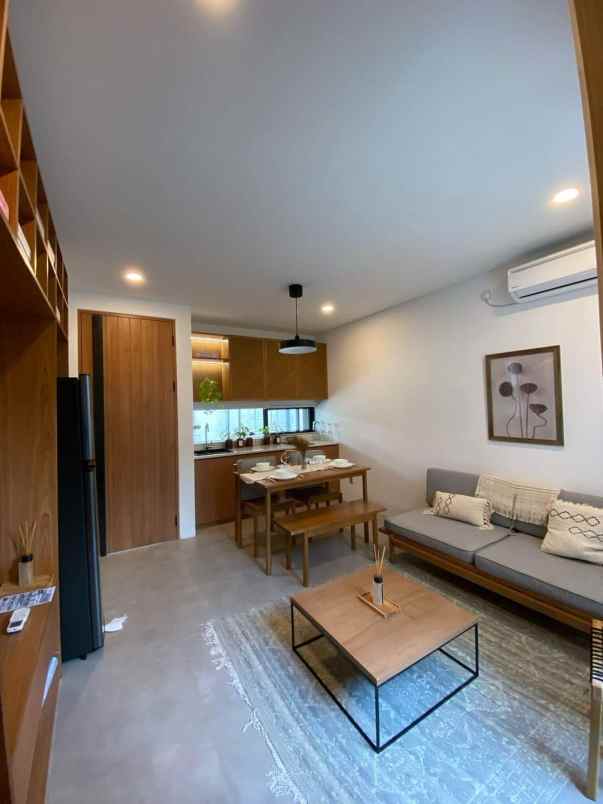 dijual hunian baru dalam townhouse di area bintaro