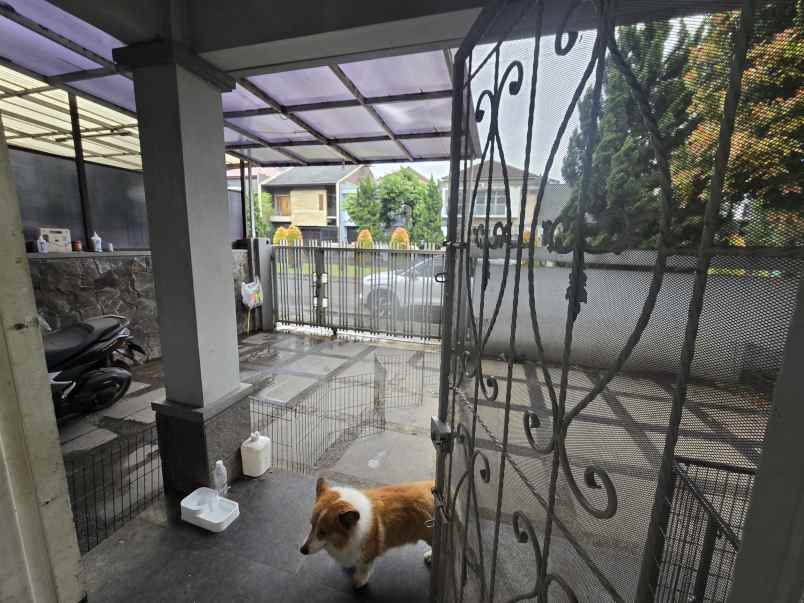 dijual komplek perumahan singgasana pradana bandung