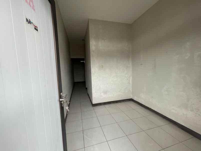 dijual kontrakan aktif 18 pintu lokasi pamulang