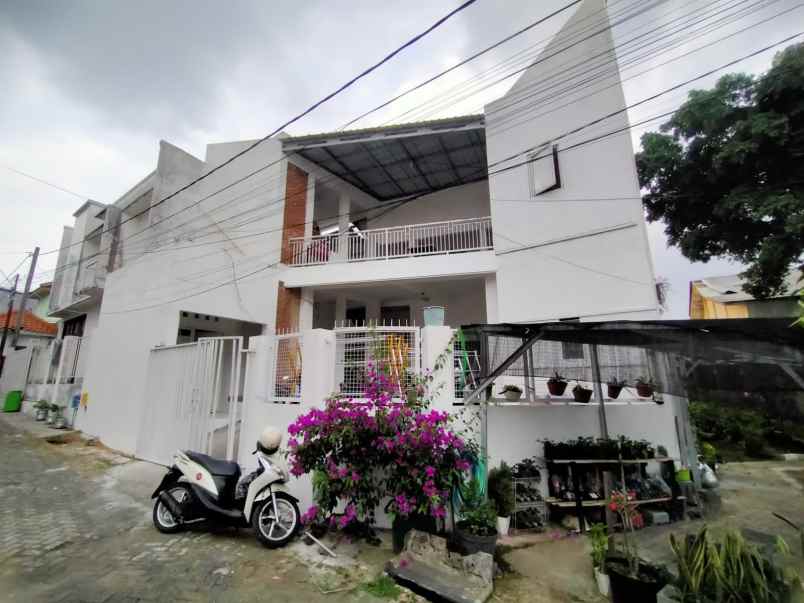 dijual kost bendungan sigura gura