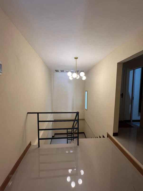 dijual kost harmoni gambir jakarta pusat