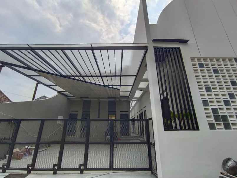 dijual kost jalan kaliurang km 12 5