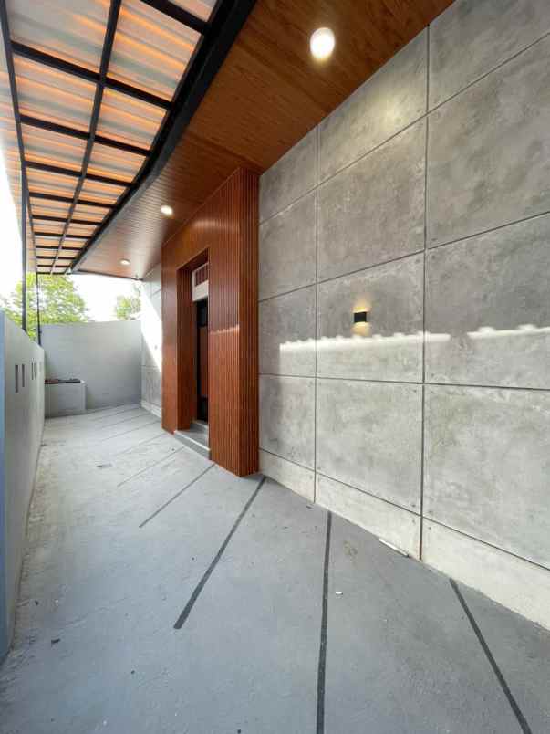 dijual kost jalan kaliurang km 13