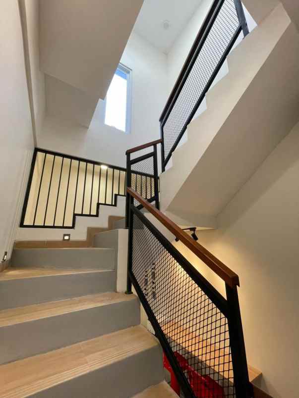 dijual kost jalan kaliurang km 13