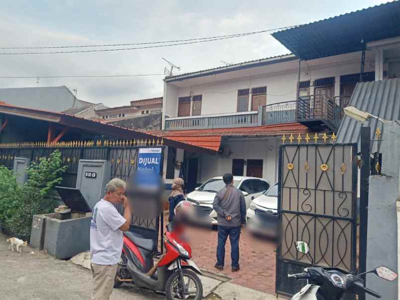 dijual kost jl lingkar duren sawit