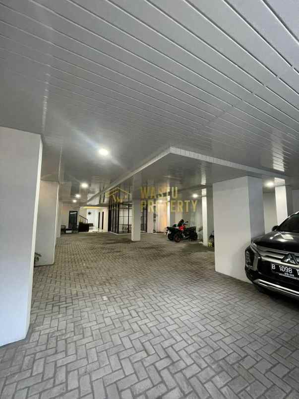 dijual kost jl pandega manggung catur