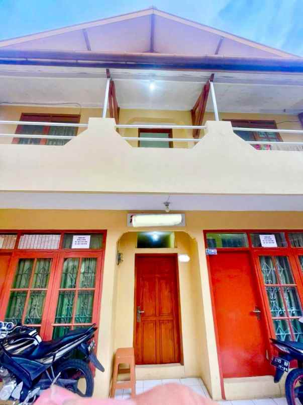 dijual kost jl surya sumantri gg xxxx