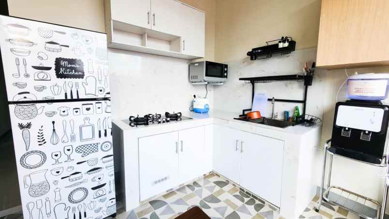 dijual kost tanjung duren selatan