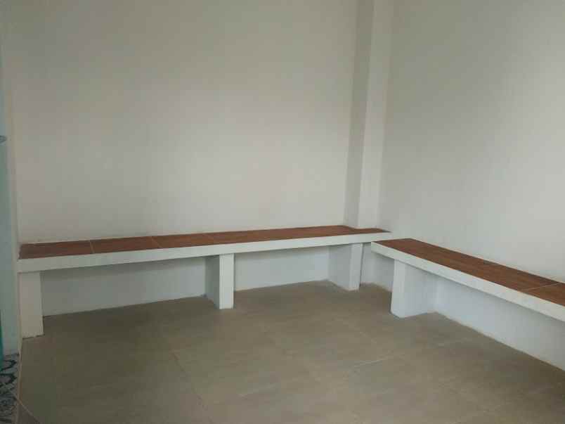 dijual kost tembalang