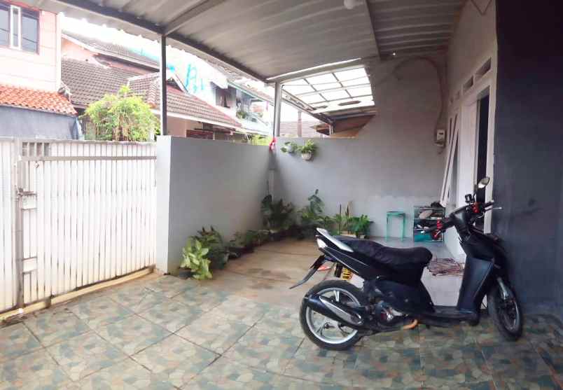 dijual murah rumah bagus di gba2 bandung