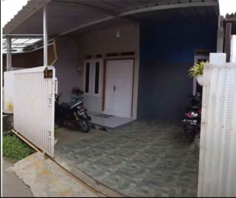 dijual murah rumah bagus di gba2 bandung