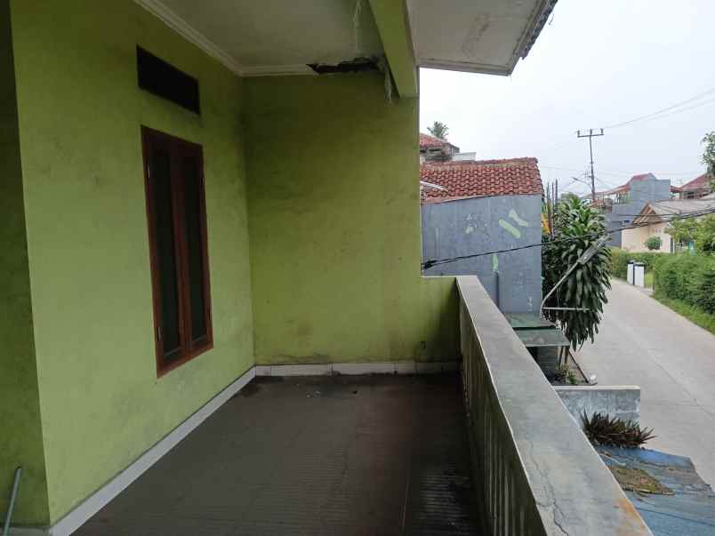 dijual murah rumah pinggir jalan