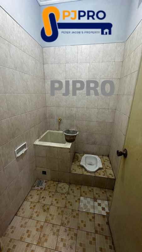 dijual ruko di daerah boulevard hijau