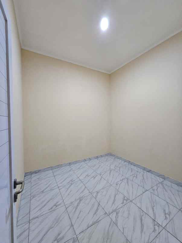 dijual ruko gudang kantor harapan indah