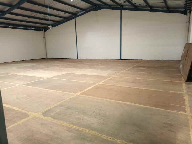 dijual ruko gudang kantor jalan lingkar timur