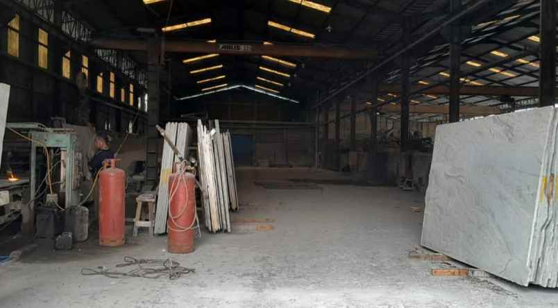 dijual ruko gudang kantor jl industri manis jatake