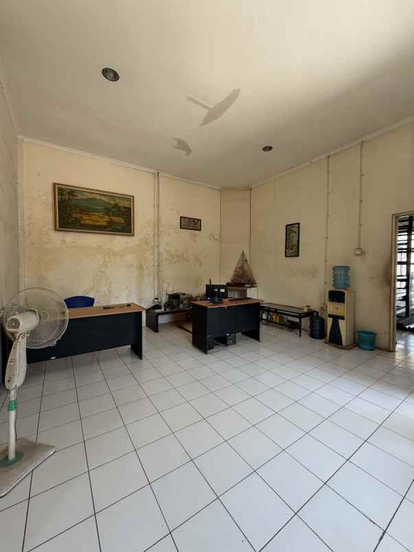 dijual ruko gudang kantor kedung cowek