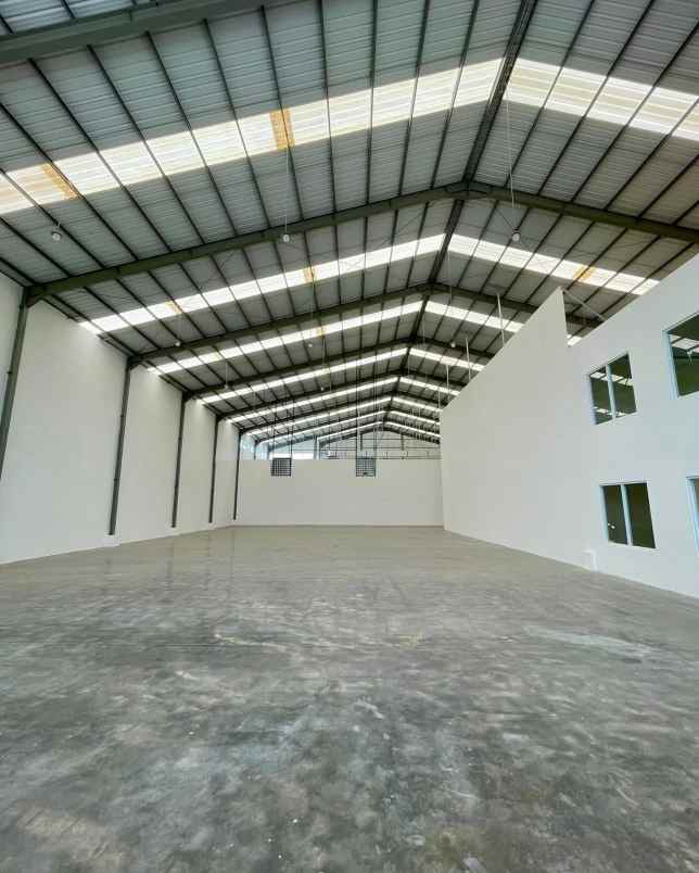 dijual ruko gudang kantor medureso kec dawar