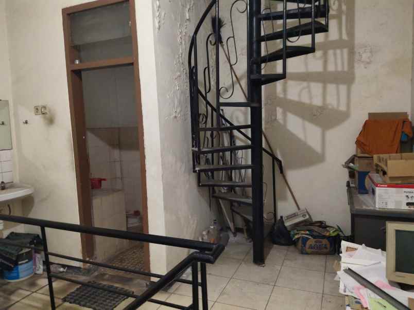 dijual ruko gudang kantor ruko veteran kembang jepun