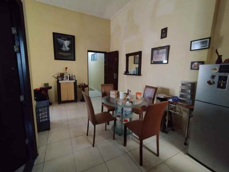 dijual ruko gudang kantor setabelan banjarsari surakarta