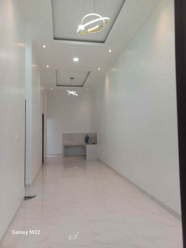 dijual ruko gudang kantor taman harapan baru