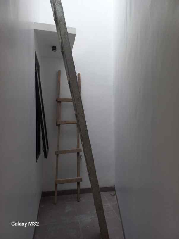 dijual ruko gudang kantor taman harapan baru