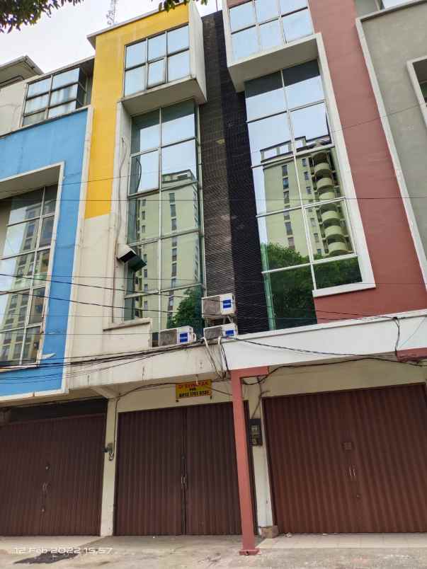 dijual ruko jalan pos pengumben raya depan apartement