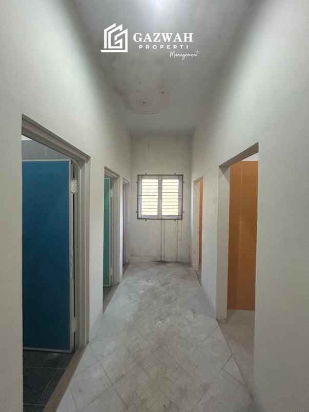 dijual ruko lokasi strategis sangat cocok untuk usaha