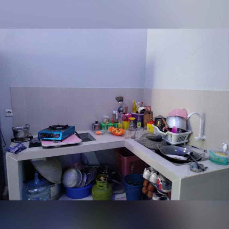 dijual rumah 580 juta di serua indah ciputat