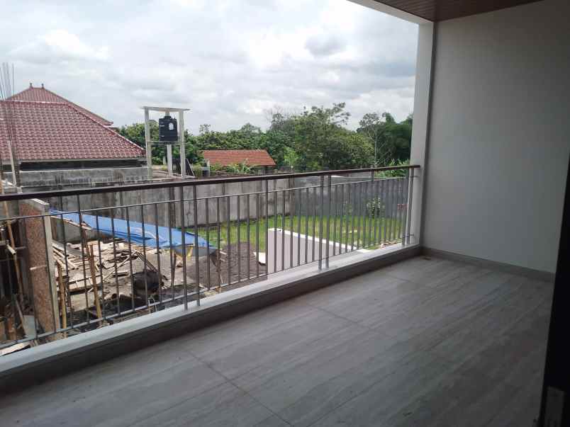 dijual rumah 6cgv 695 jl karanglo