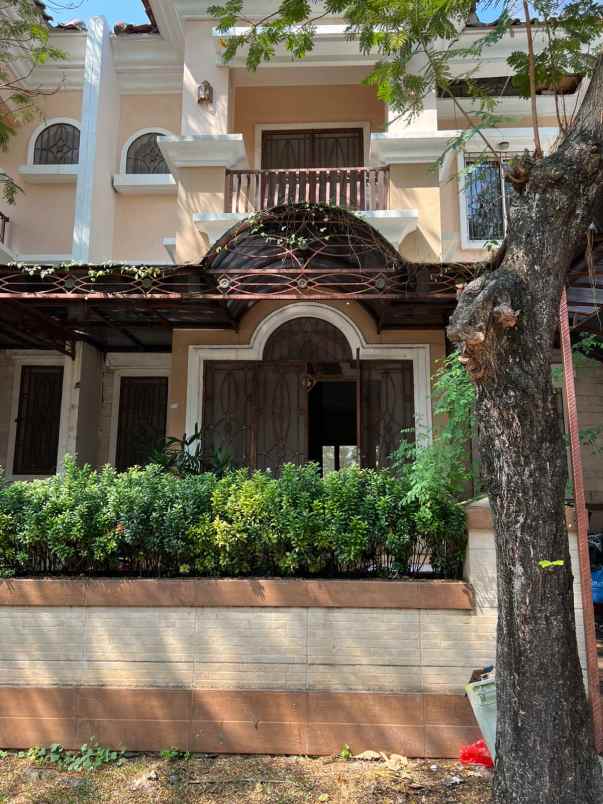 dijual rumah akasia bgm pik semi furnish 2 lantai