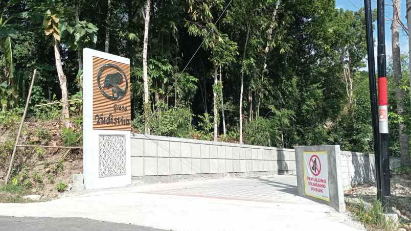 dijual rumah balecatur gamping sleman