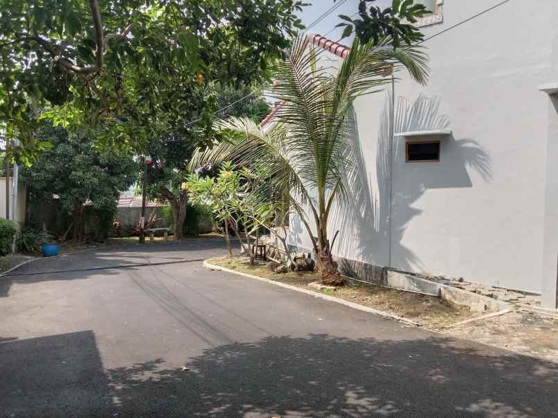 dijual rumah banyumanik