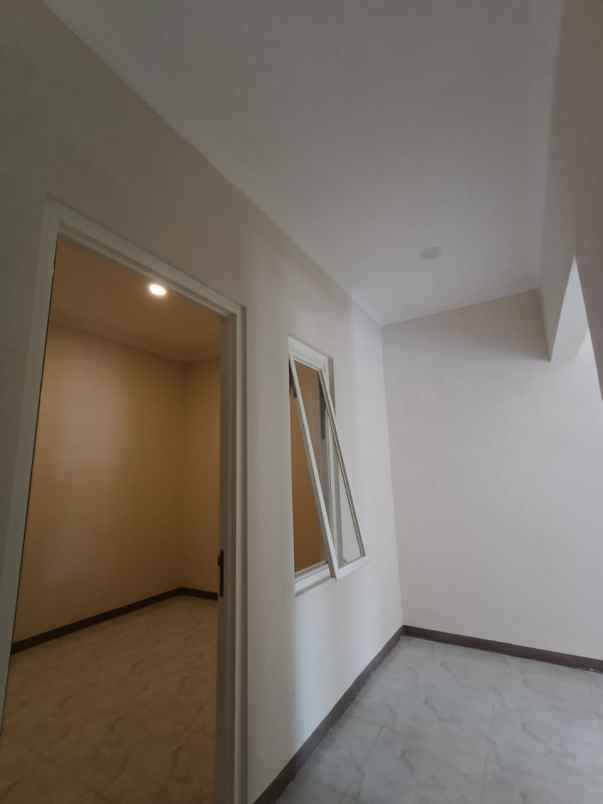 dijual rumah baru lokasi sawojajar 2 malang