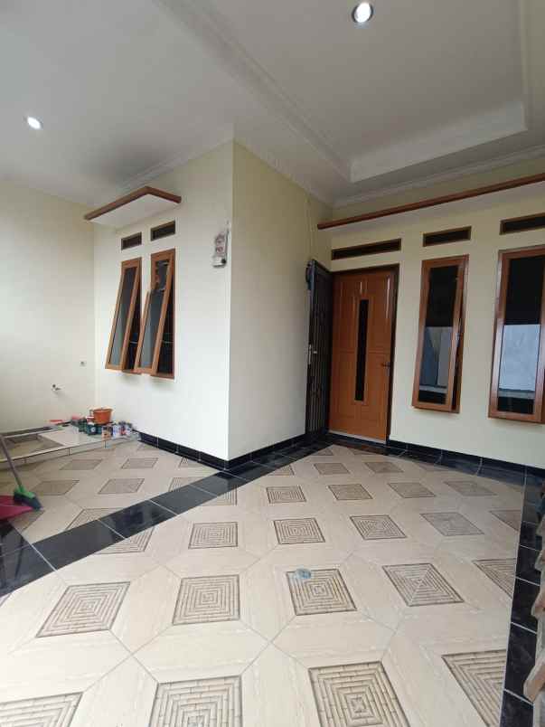 dijual rumah baru poris indah