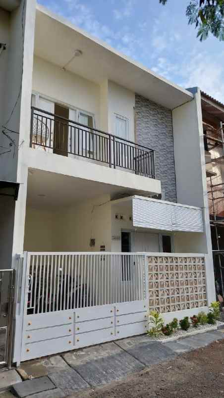 dijual rumah batuceper